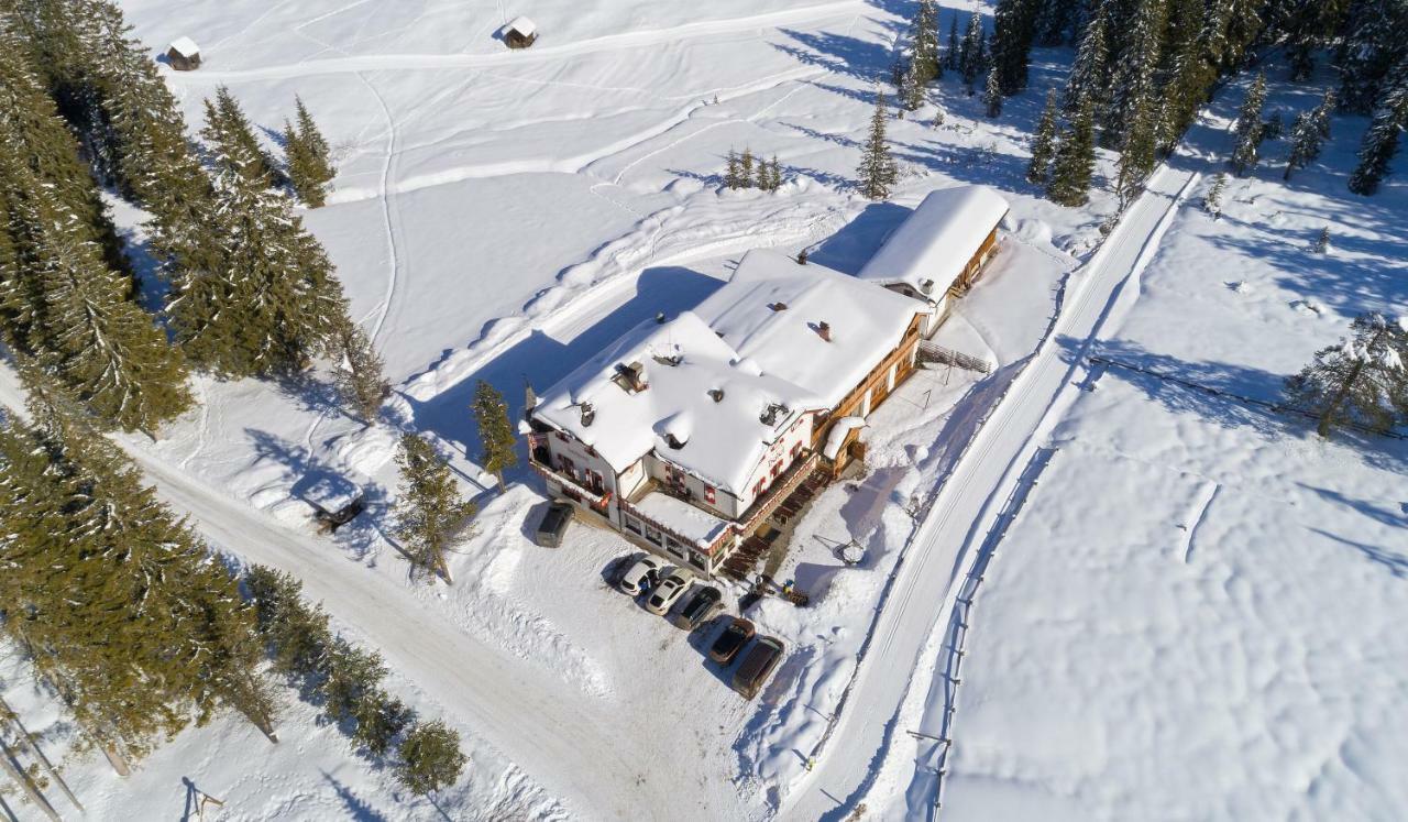 Alpin Natur Hotel Brueckele Prags Exteriör bild